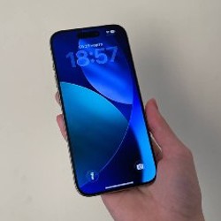 IPhone 15 Pro 256GB Natural Titanium - фото 3