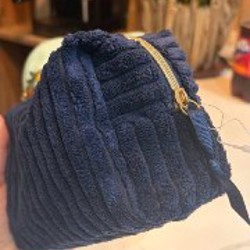 Косметички с косметикой - фото 5