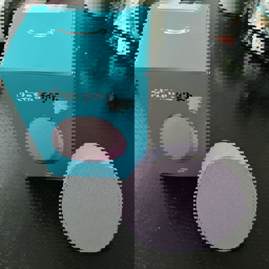 Умная колонка Amazon Echo Pop