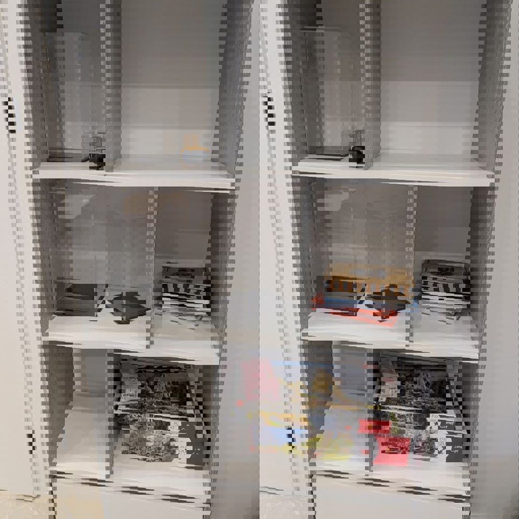 Стеклянный стол