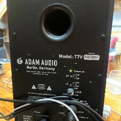 ADAM AUDIO T7V - фото 3