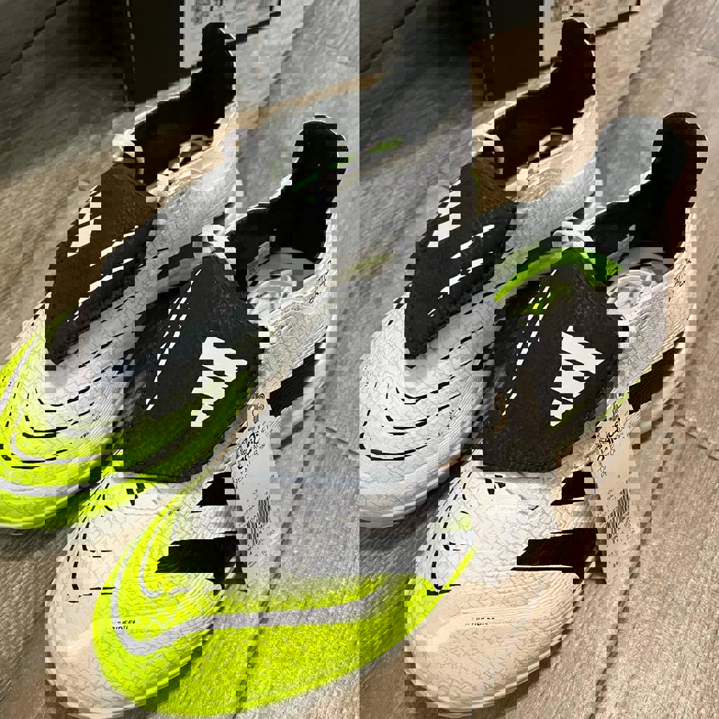 Сороконожки Adidas Predator League FT