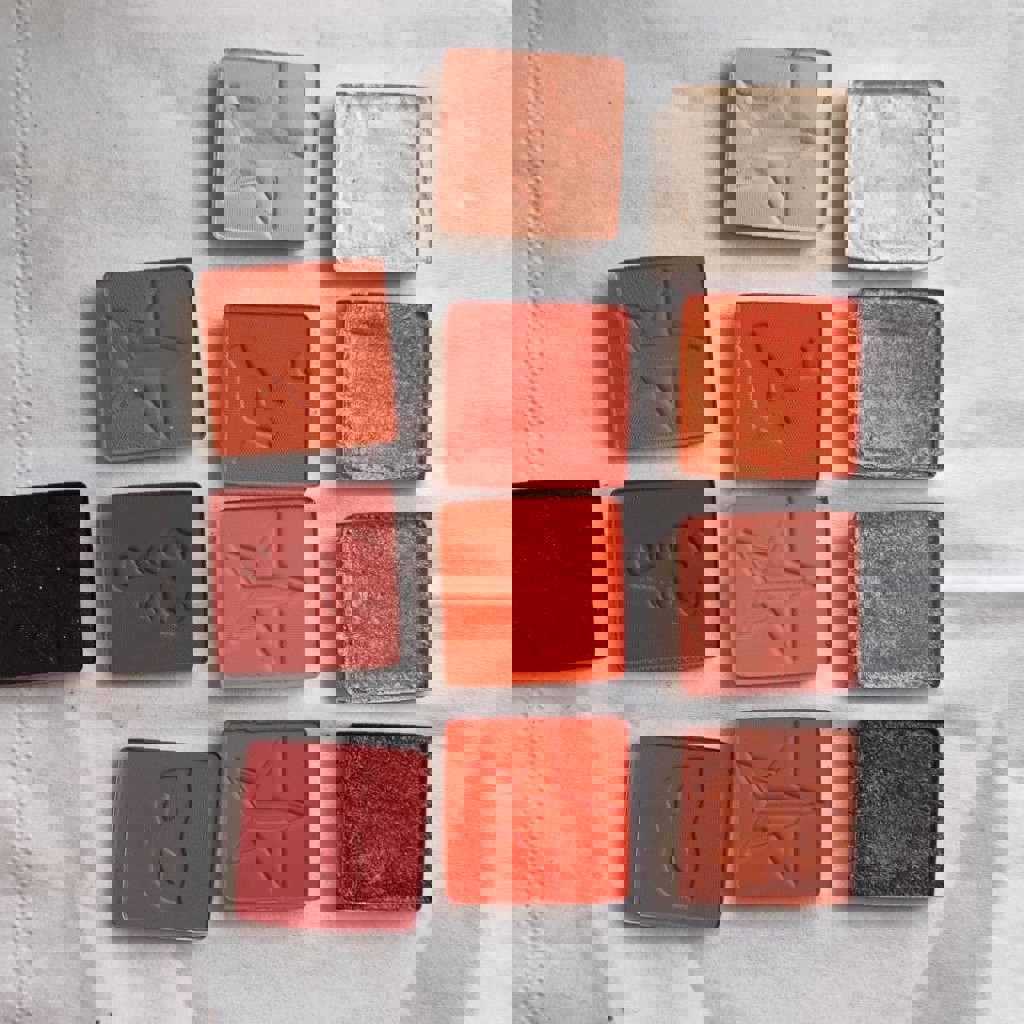 Тени Jeffrey Star (оптом)