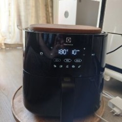 Эрогриль Electrolux EAF5B Air Fryer - фото 3