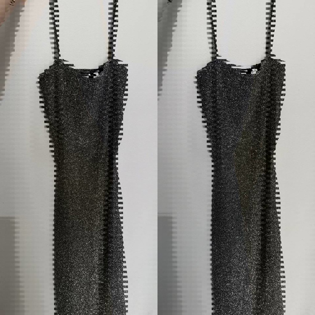 Платье блестящее вечернее