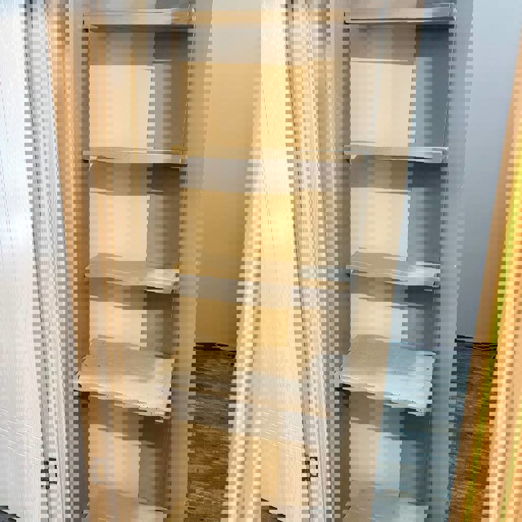 Самодельный стеллаж