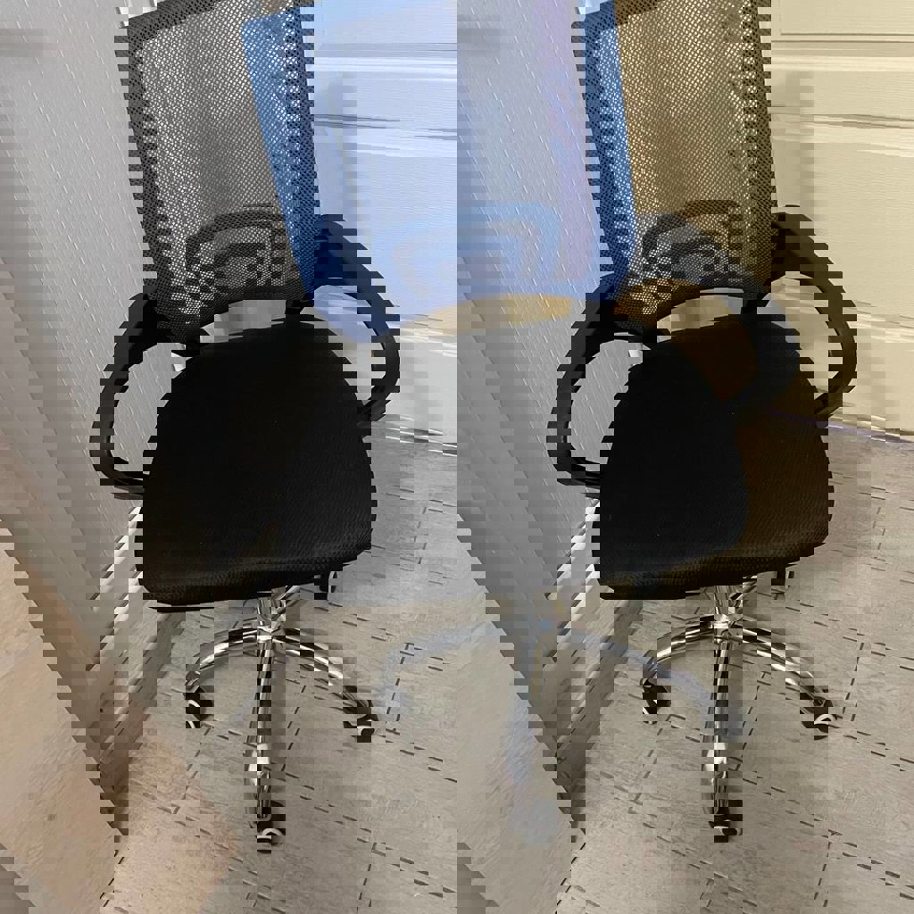 Компьютерное кресло