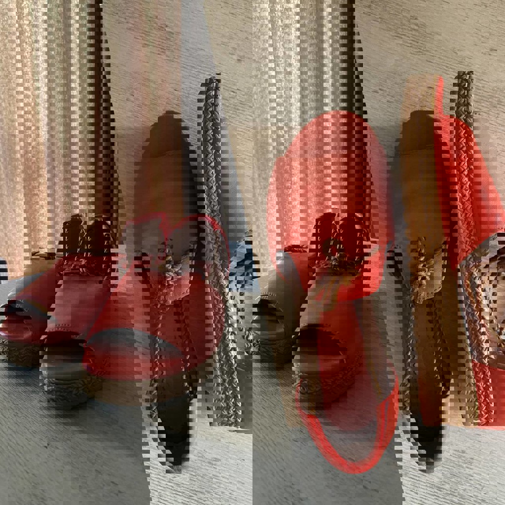 Босоножки / сабо / сандалии / туфли