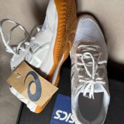 ASICS UPCOURT 6 - фото 3