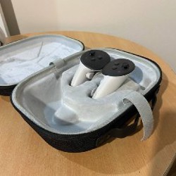 Жёсткий защитный кейс для шлема Oculus Quest 3 - фото 3