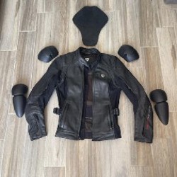 Женская кожаная мотокуртка REVIT - фото 2