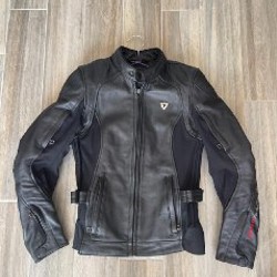 Женская кожаная мотокуртка REVIT - фото 3