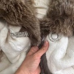 Шуба из стриженного меха бобрика - фото 4