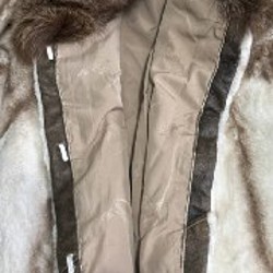 Шуба из стриженного меха бобрика - фото 5