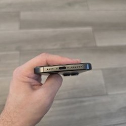 Apple AirPods 4 - фото 5