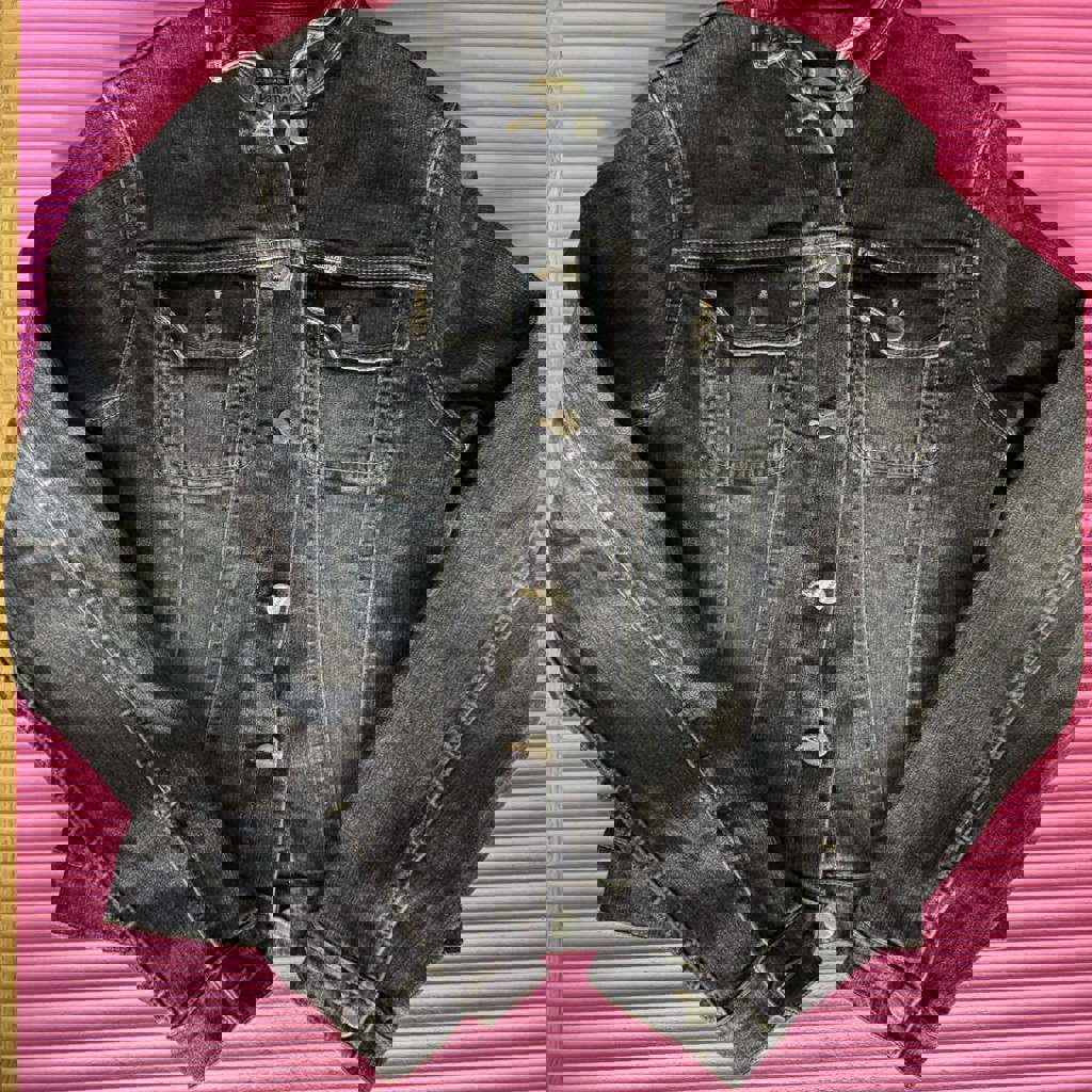 Джинсовая куртка