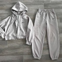 Женская одежда - фото 2