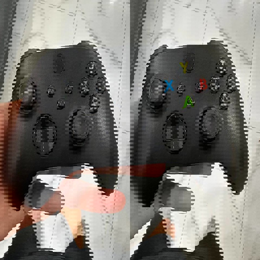Xbox Series Wireless Controller