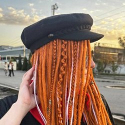 Женская кепка осенняя - фото 2