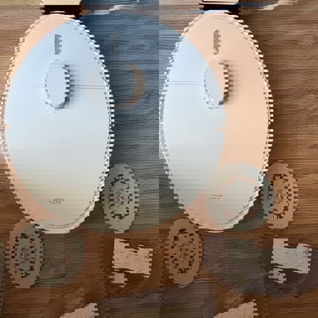 Робот-пылесос Xiaomi S10+