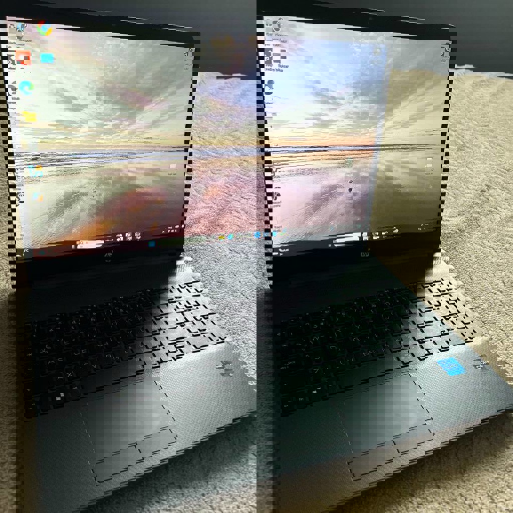 Ноутбук HP 250 G8