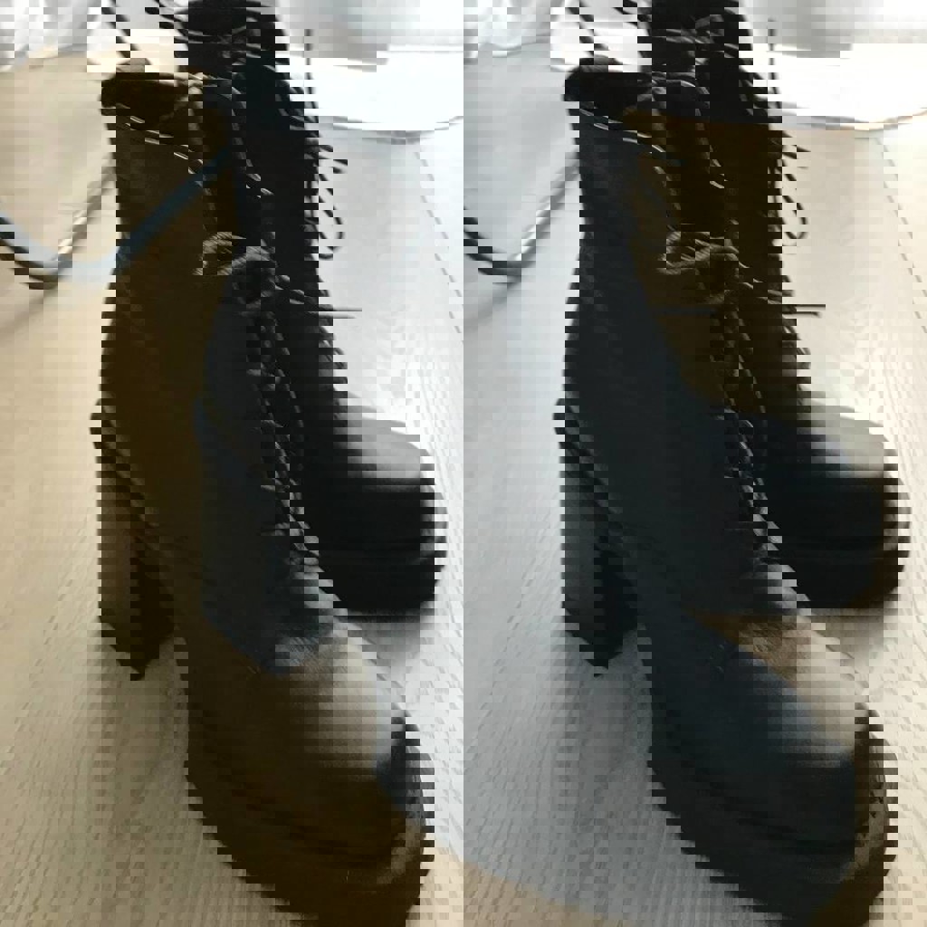 Ботинки Bata кожаные