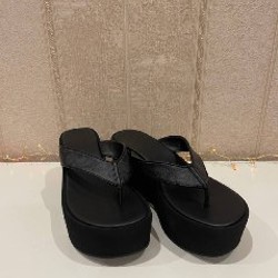 Босоножки на платформе - фото 2