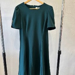 Темно зеленое платье - фото 2