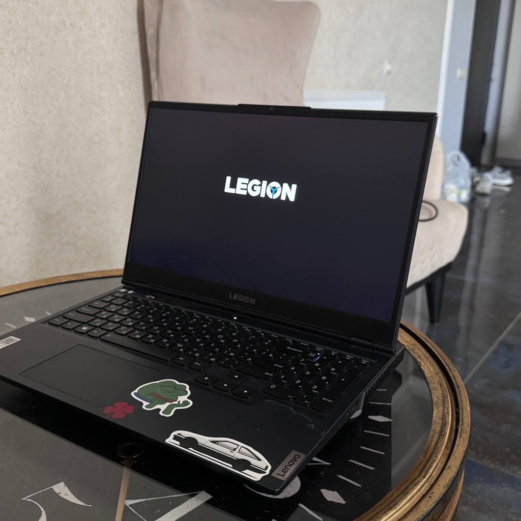Ноутбук LENOVO LEGION
