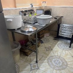 Стол кухонный из нержавеющей стали - фото 2