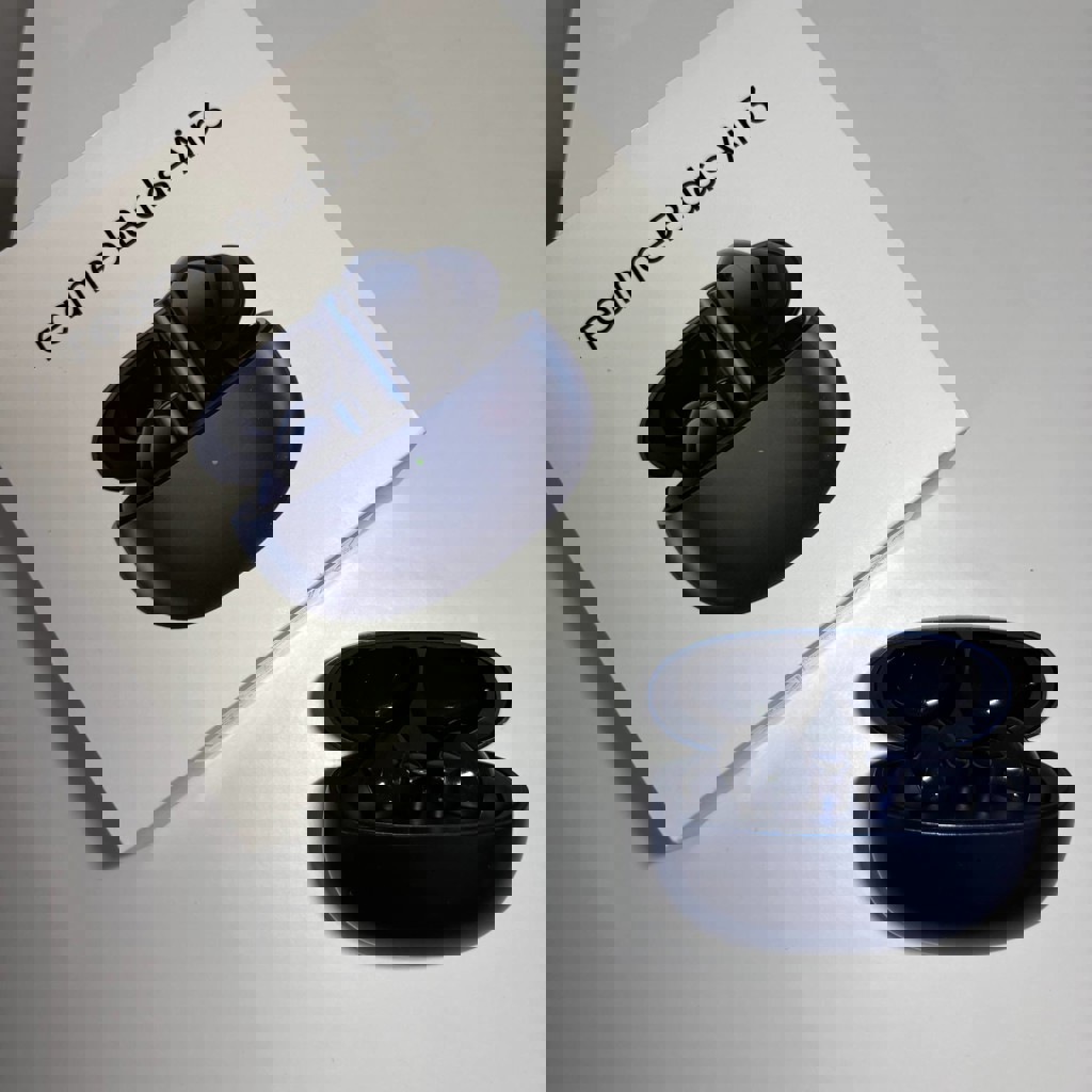 Беспроводные наушники realme