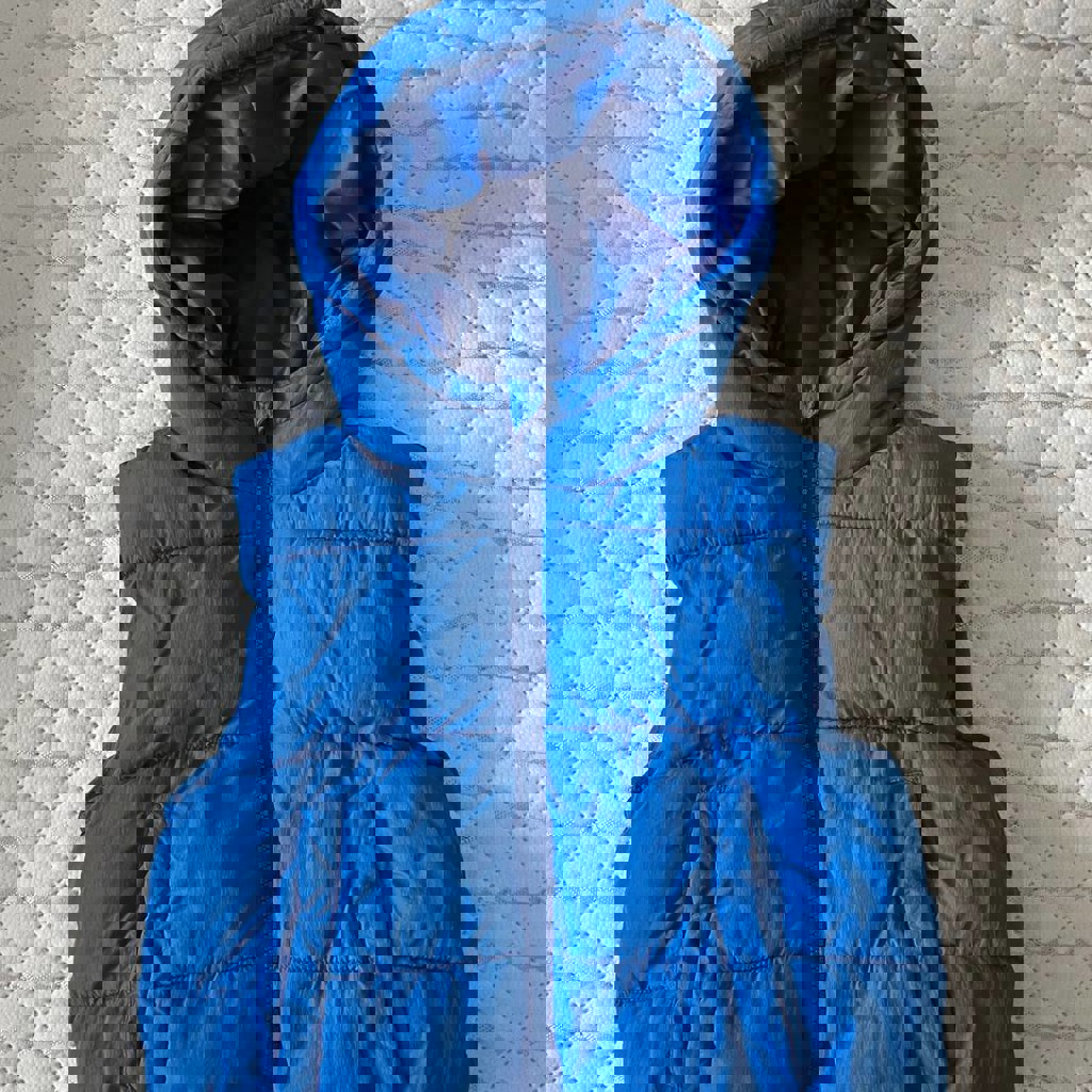 Жилет розовый