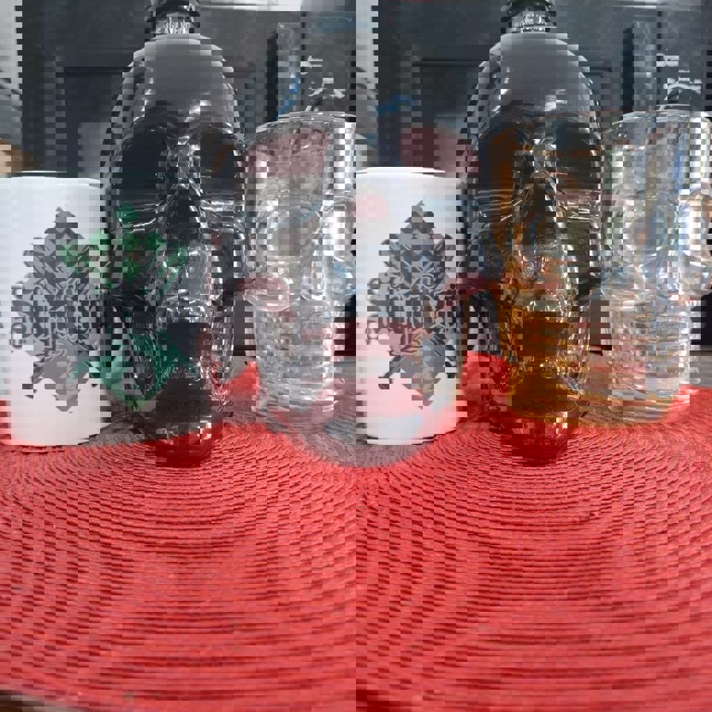 Бутылка Череп