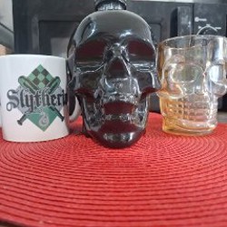 Бутылка Череп - фото 1