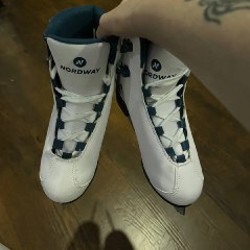 Ботинки Dr. Martens - фото 4