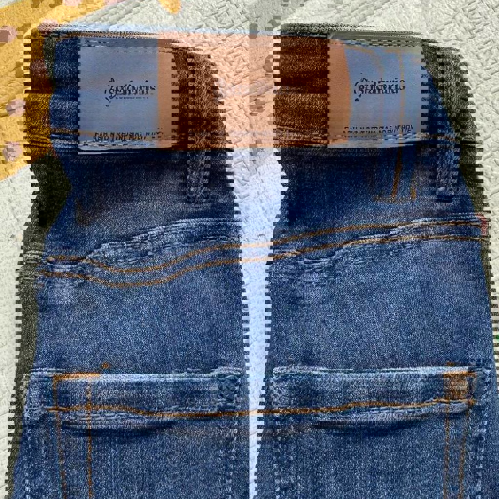 Джинсы Stradivarius