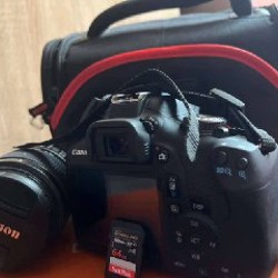 Canon EOS 2000D - фото 2