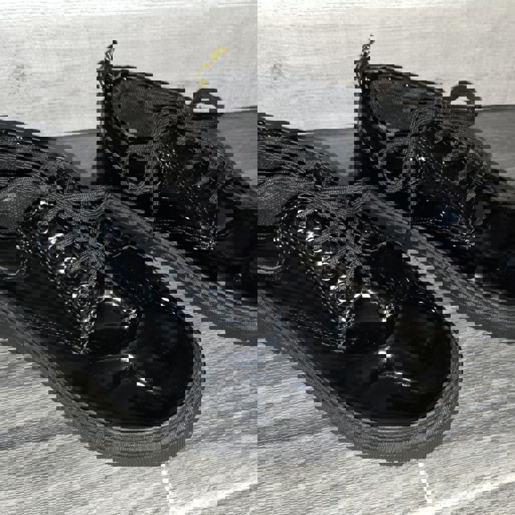 Лакированные туфли