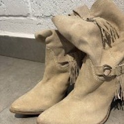 Замшевые сапоги в ковбойском стиле - фото 2