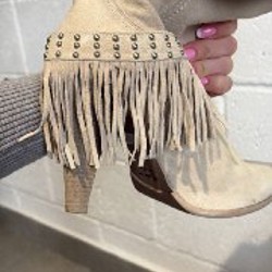 Замшевые сапоги в ковбойском стиле - фото 3