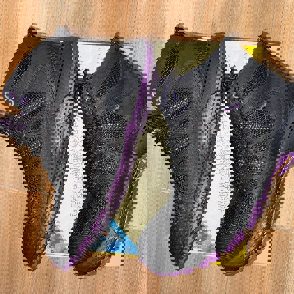 Трекинговые ботинки