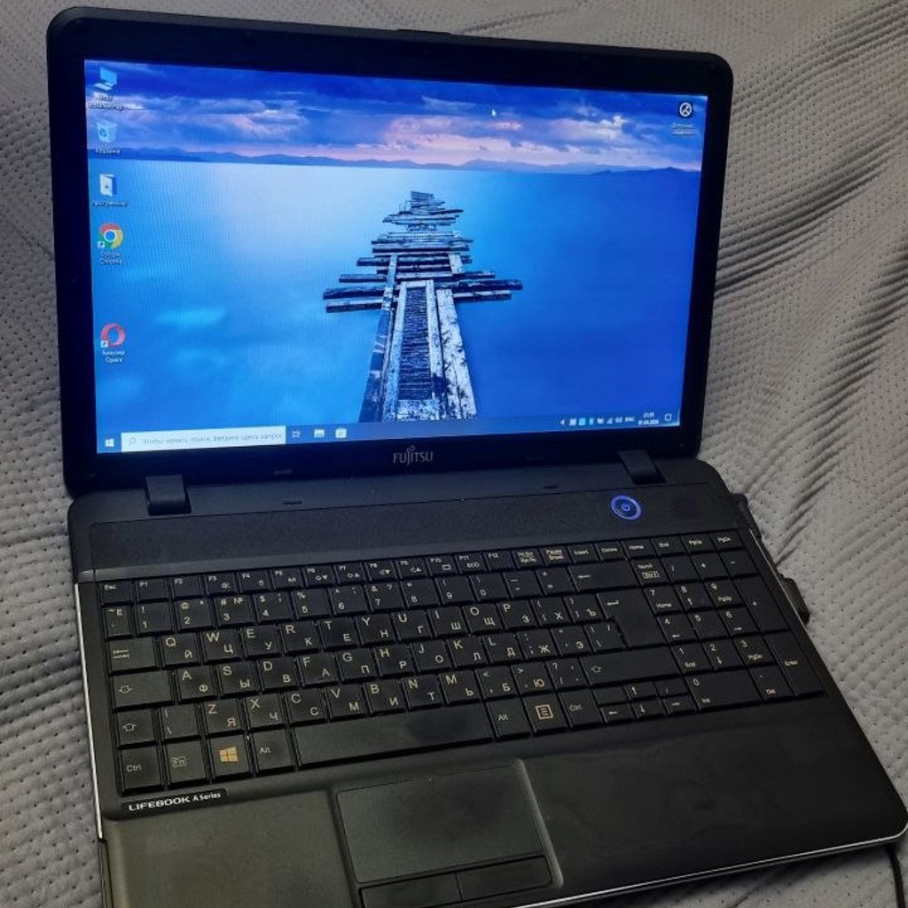 Ноутбук Fujitsu Lifebook