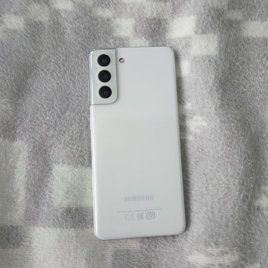 Samsung S21