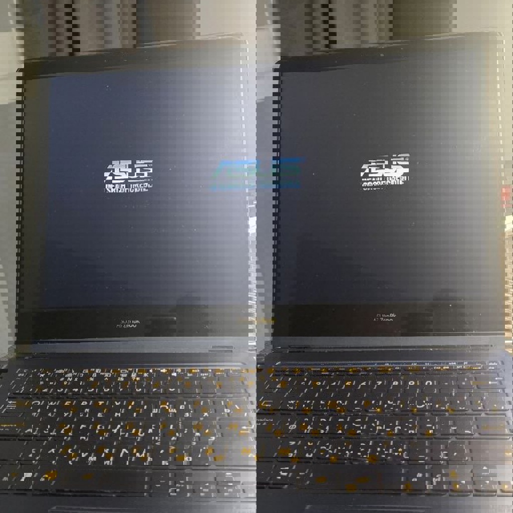 Ноутбук Asus UX370UA