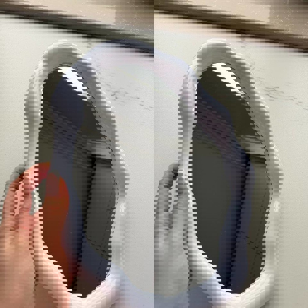 Зеркало на подставке