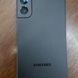 Samsung S22 - фото 2