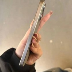 IPhone 15 Pro - фото 4