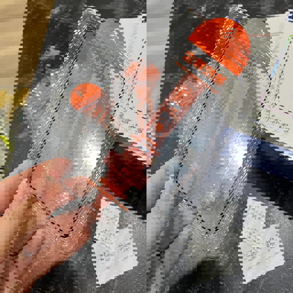 Защитное стекло на айфон