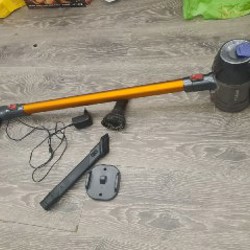 Аккумуляторный безпроводной пылесос Hyundai - фото 4