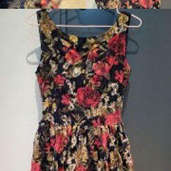 Яркое цветочное платье - фото 3